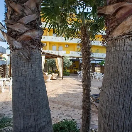 Hotel Nelson