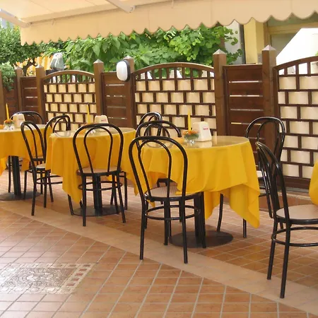 Hotel Nelson 3*