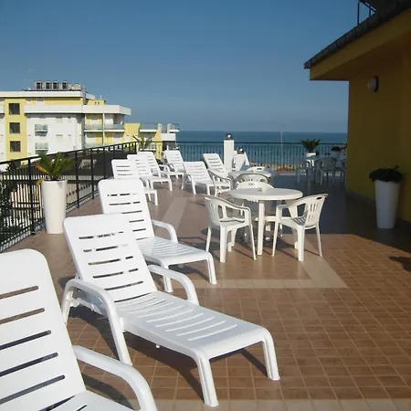 Hotel Nelson Alba Adriatica