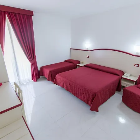 Nelson 3* 알바아드리안티카