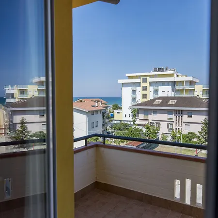 Nelson 알바아드리안티카