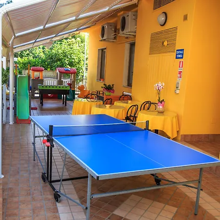 Nelson Hotel Alba Adriatica