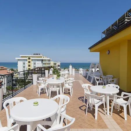 Nelson Alba Adriatica